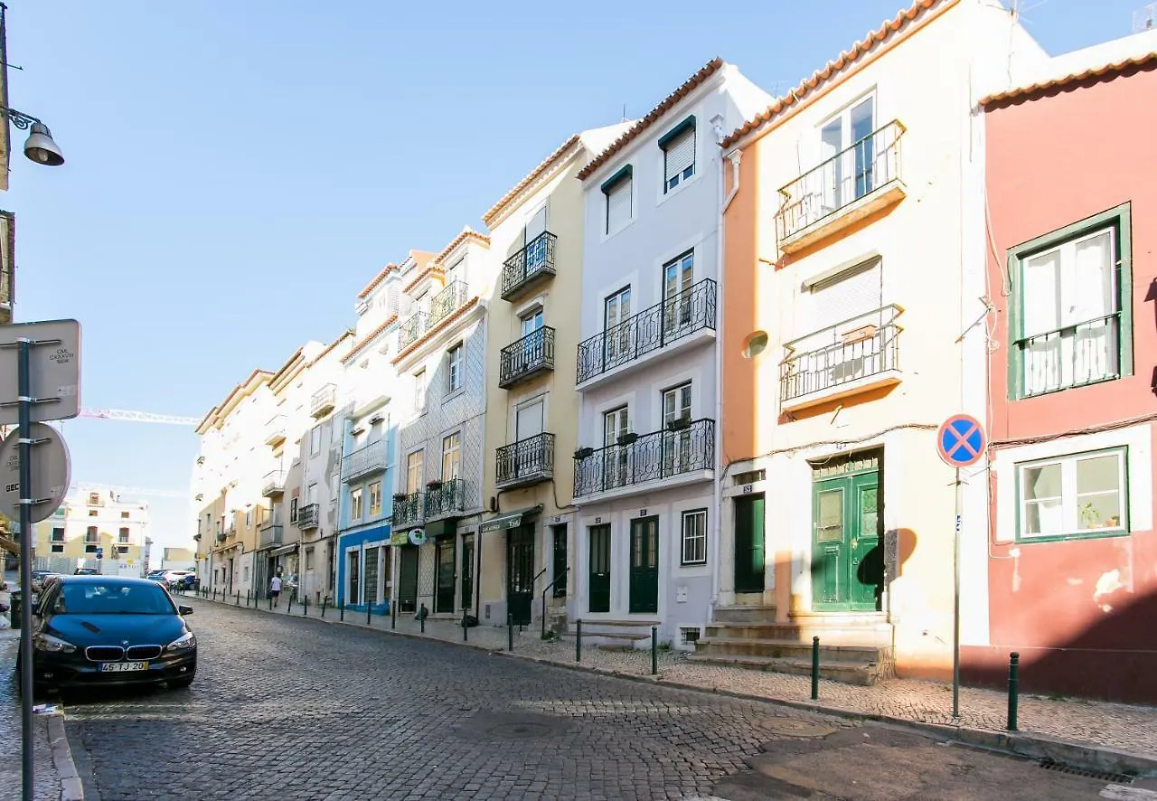 Appartement Joivy Cosy 1-Bed Flat With Balcony In Alfama, Moments From The Port à Lisboa Portugal